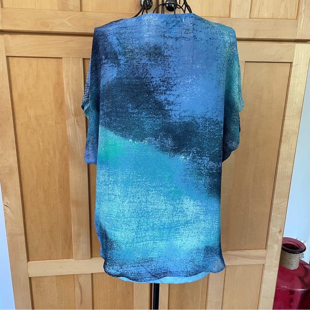 World Unity Blue With Bling Top With Underneath T… - image 4